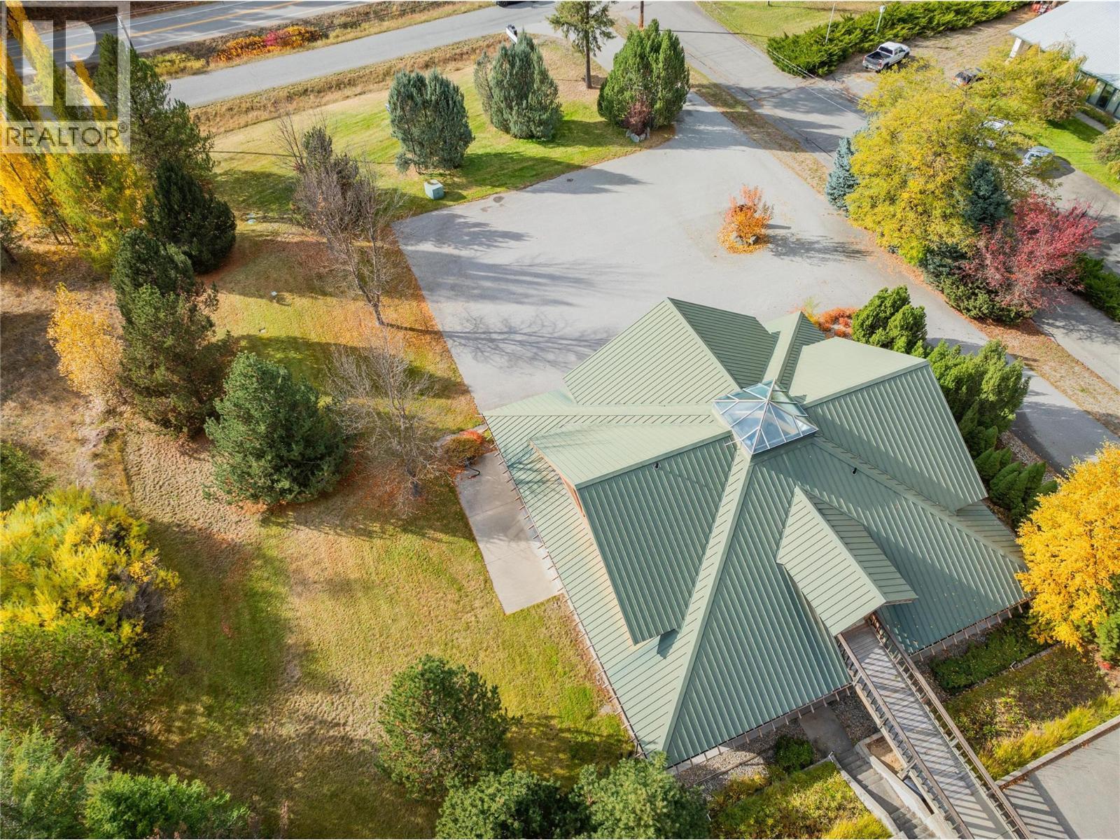 1746 Sandner Frontage Road, Christina Lake, BC