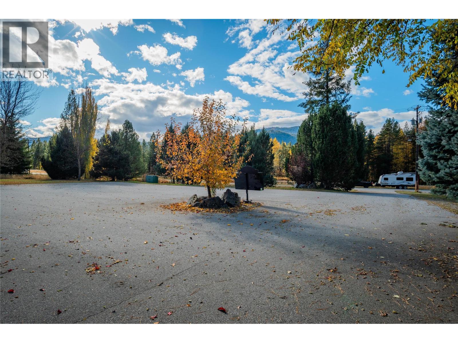 1746 Sandner Frontage Road, Christina Lake, BC