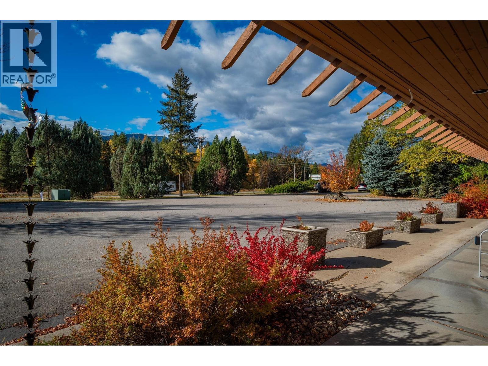 1746 Sandner Frontage Road, Christina Lake, BC