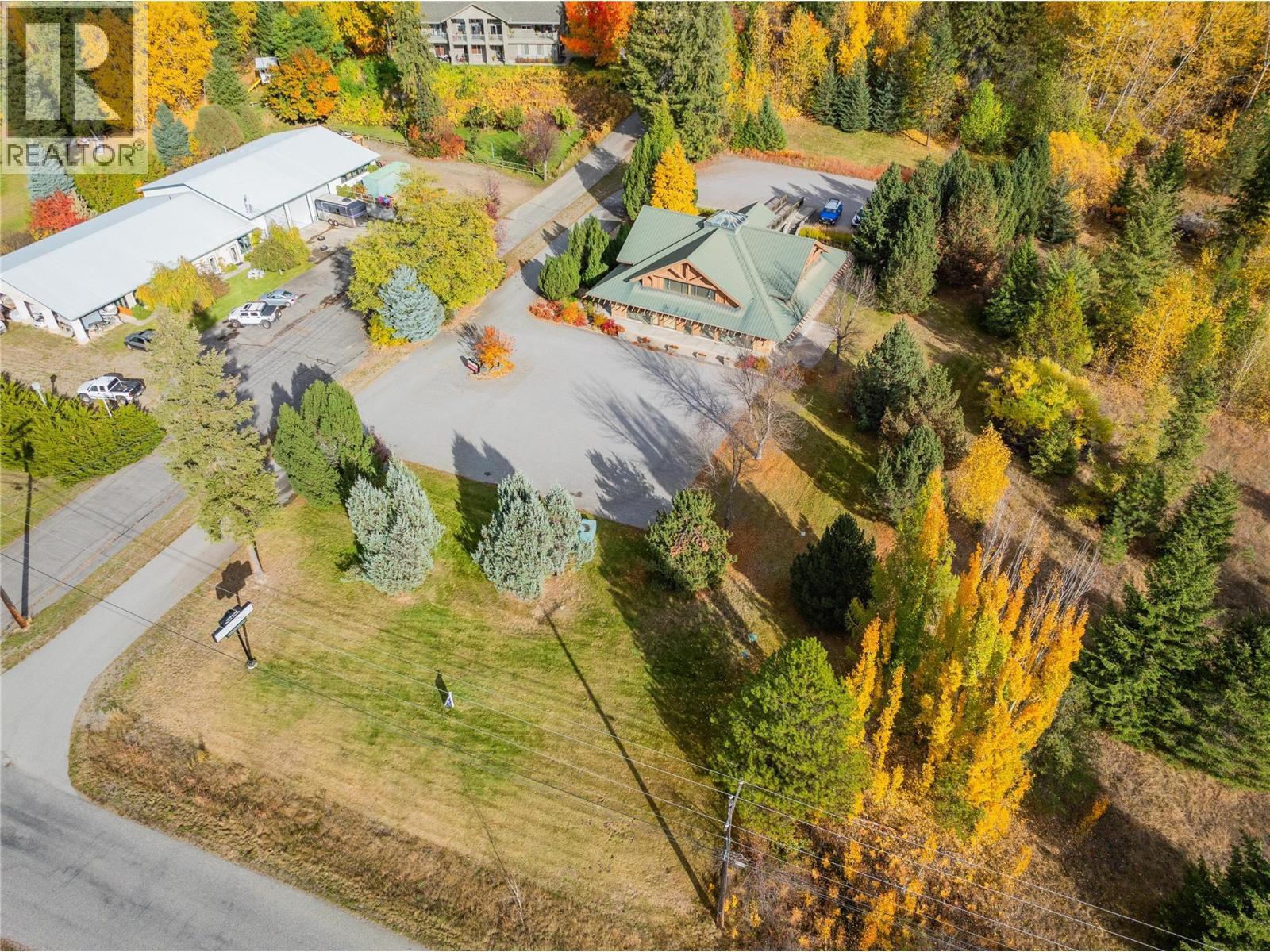1746 Sandner Frontage Road, Christina Lake, BC
