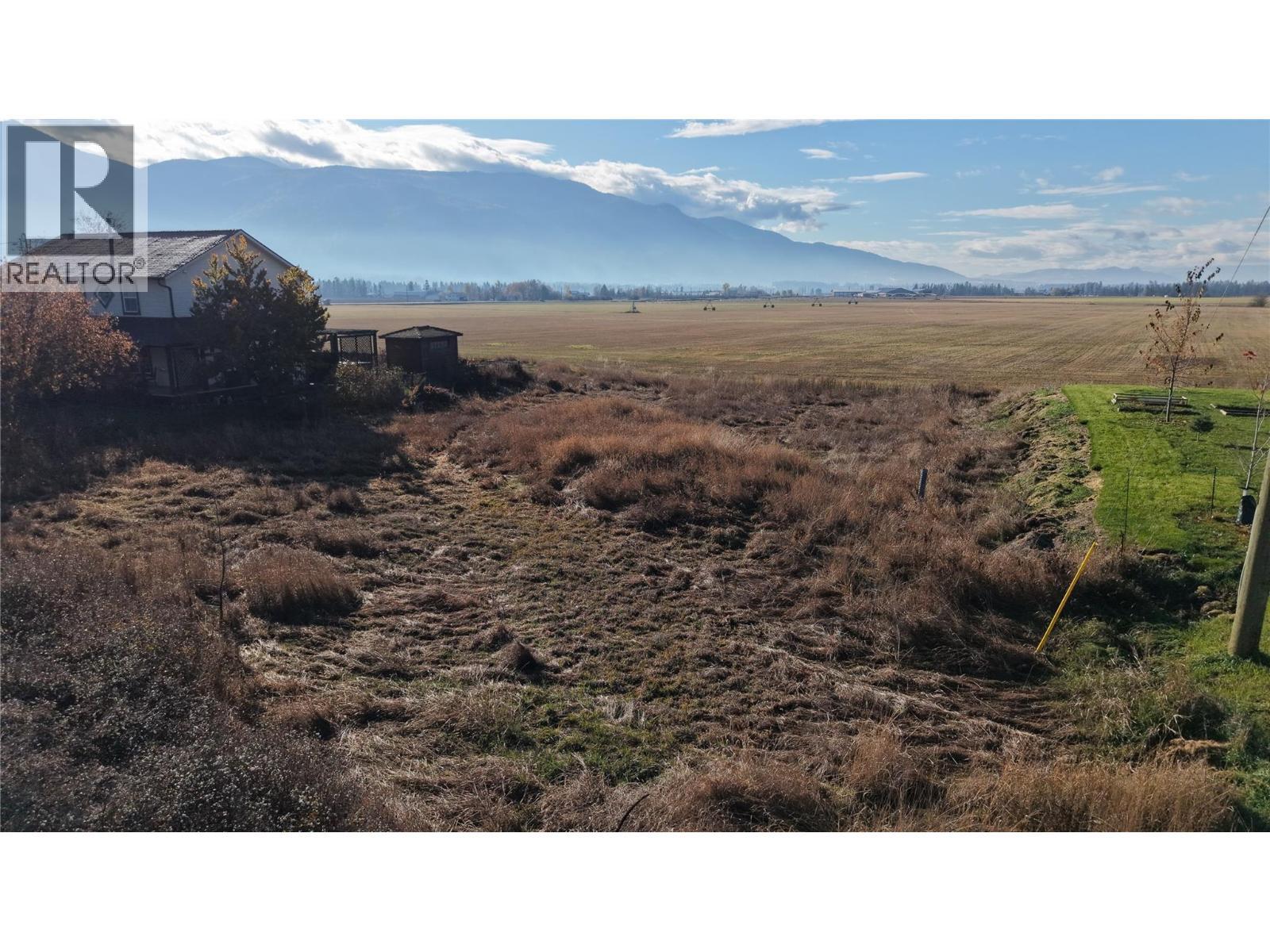 4575 Lansdowne Road, Spallumcheen, BC