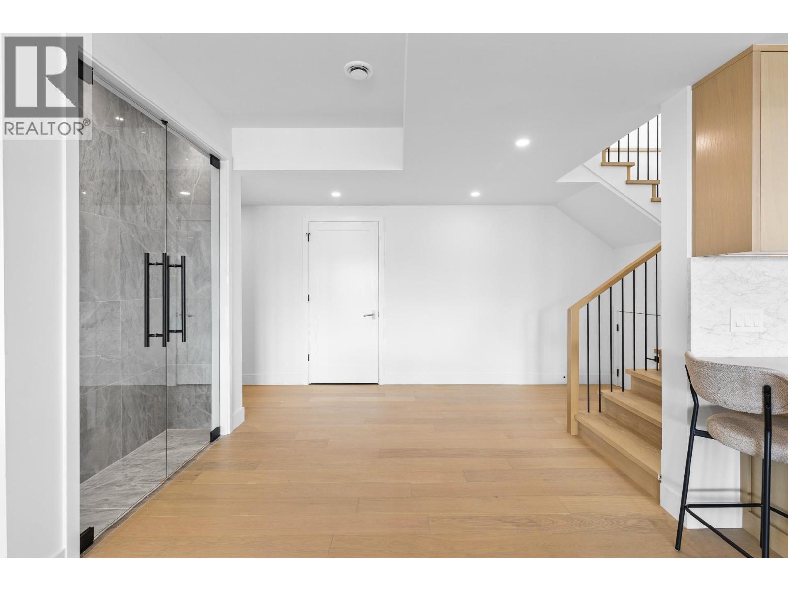 Lower level fam rm - 1359 Vineyard Drive, West Kelowna, BC - Indoor