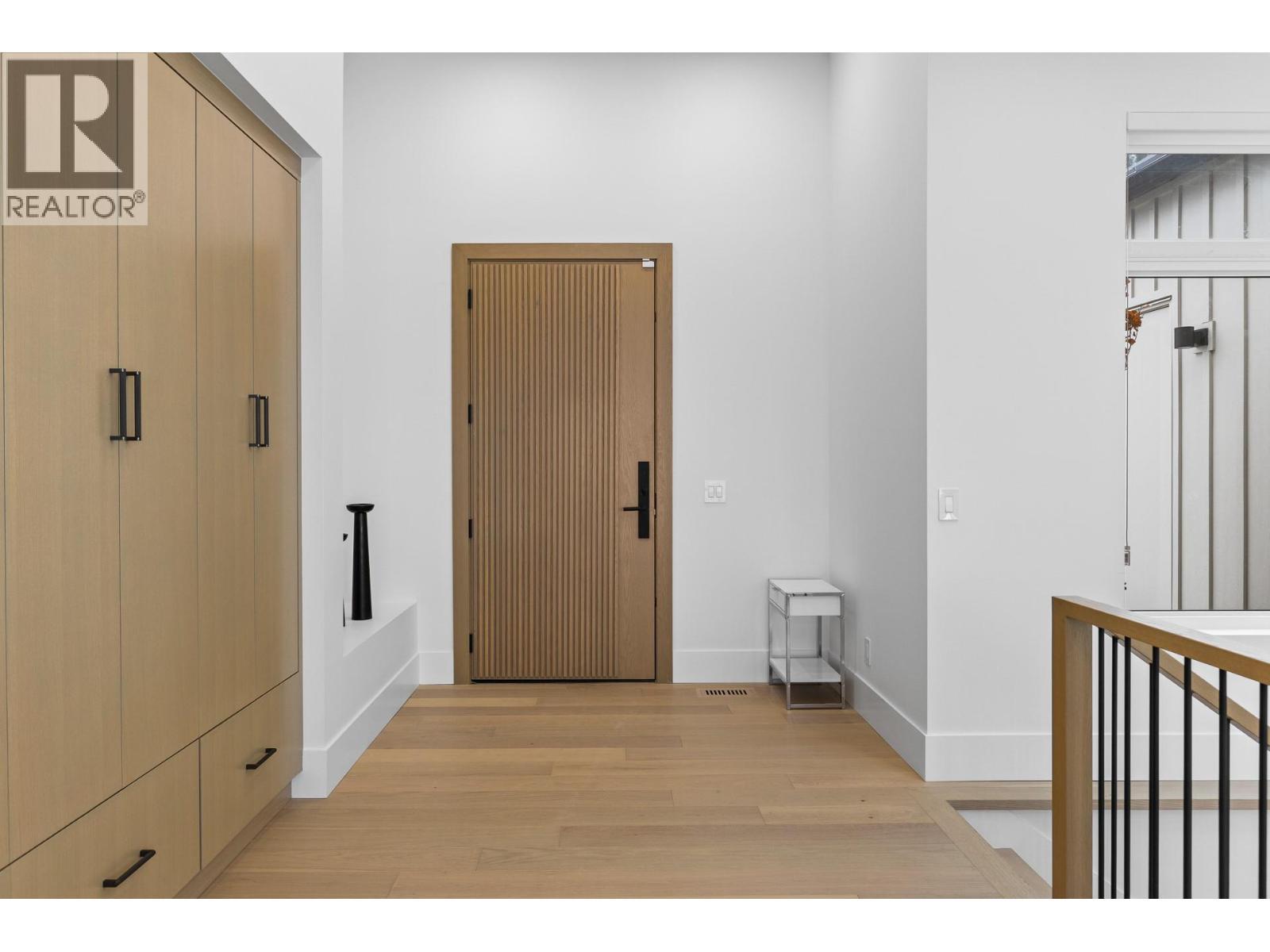 Step inside to this modern farmhouse - 1359 Vineyard Drive, West Kelowna, BC - Indoor Photo Showing Other Room