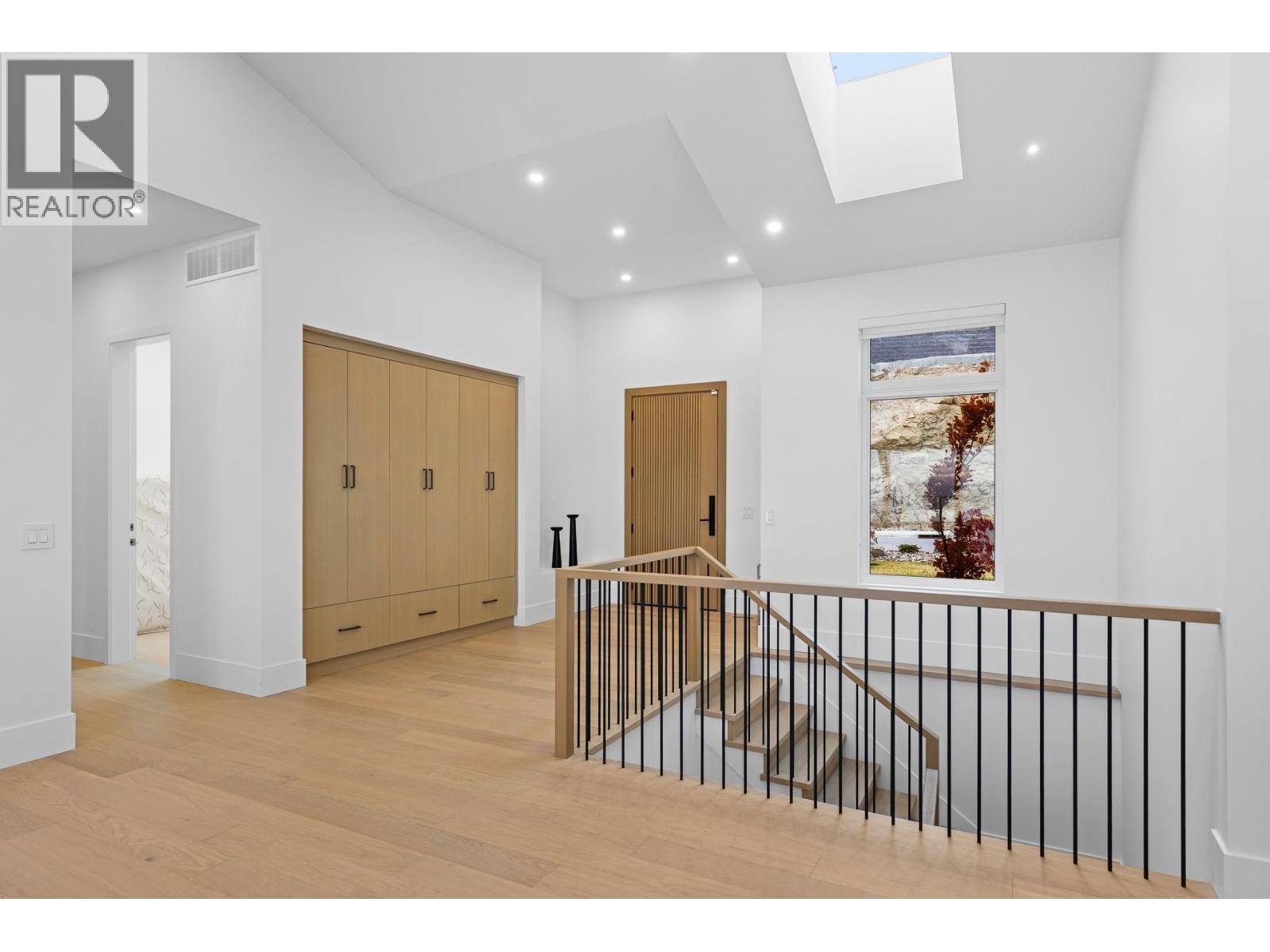 1359 Vineyard Drive, West Kelowna, BC - Indoor Photo Showing Other Room