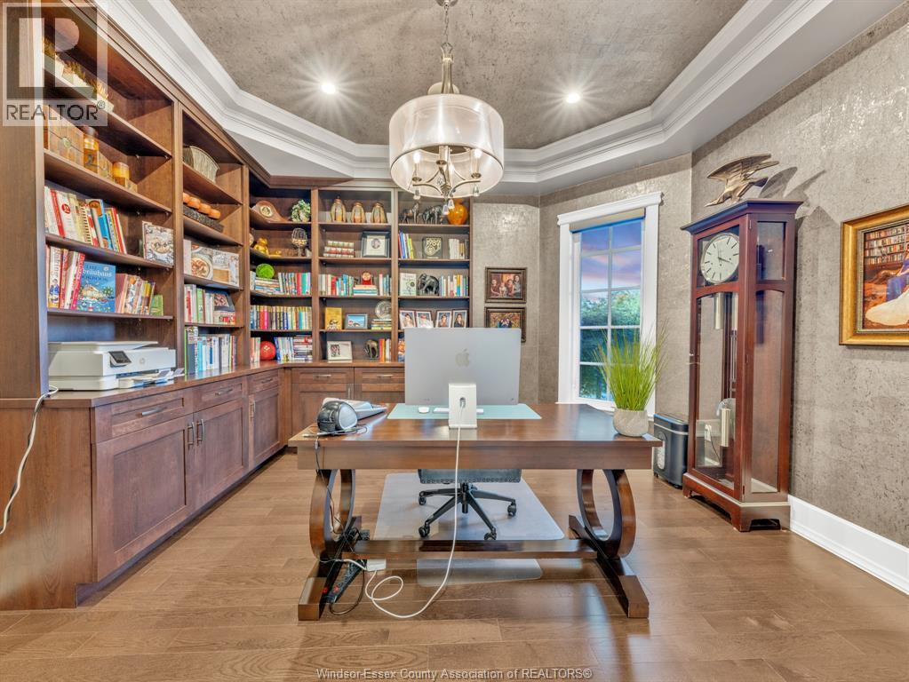 11245 Riverside Drive, Windsor, ON - Indoor Photo Showing Office