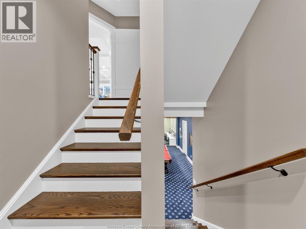 11245 Riverside Drive, Windsor, ON - Indoor Photo Showing Other Room