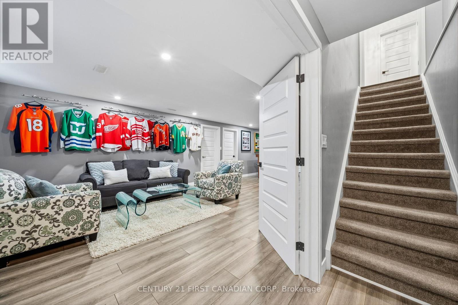 191 Gilmour Drive, Lucan Biddulph (Lucan), ON - Indoor Photo Showing Other Room