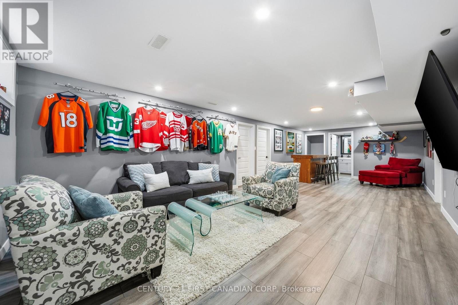 191 Gilmour Drive, Lucan Biddulph (Lucan), ON - Indoor