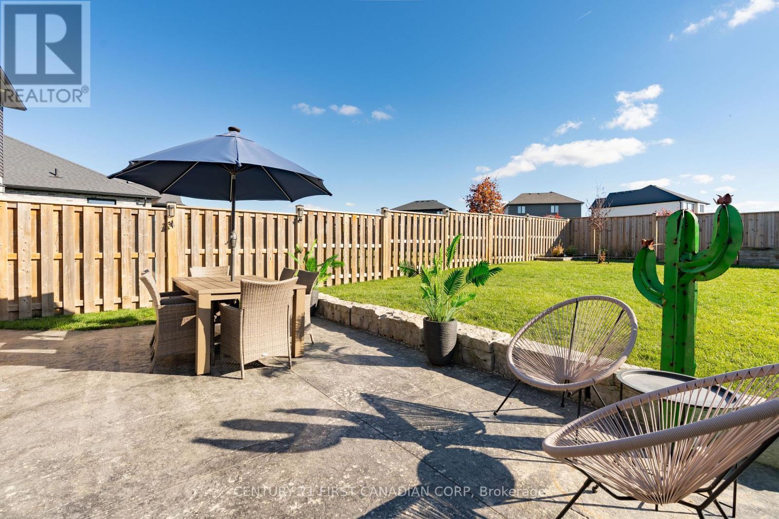 191 Gilmour Drive, Lucan Biddulph (Lucan), ON - Outdoor