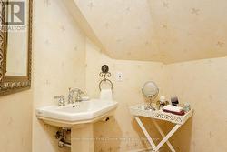 Third Floor Bath -