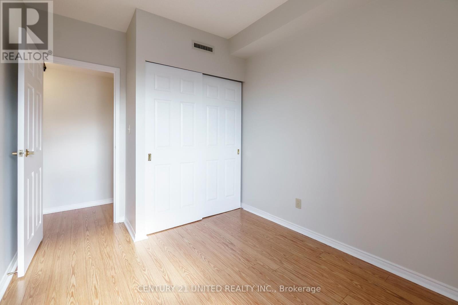 208 - 40 Auburn Street, Peterborough (Ashburnham Ward 4), ON - Indoor Photo Showing Other Room