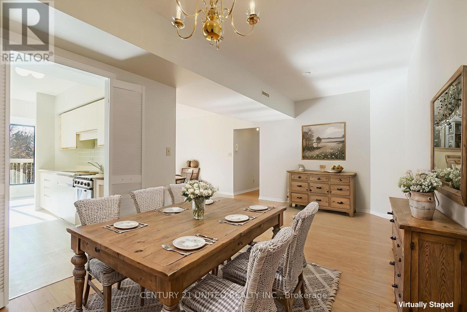 208 - 40 Auburn Street, Peterborough (Ashburnham Ward 4), ON - Indoor Photo Showing Dining Room