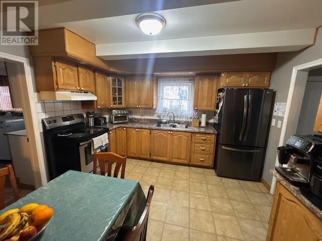 67 Premiere Drive, Lewisporte, NL - Indoor Photo Showing Kitchen With Double Sink