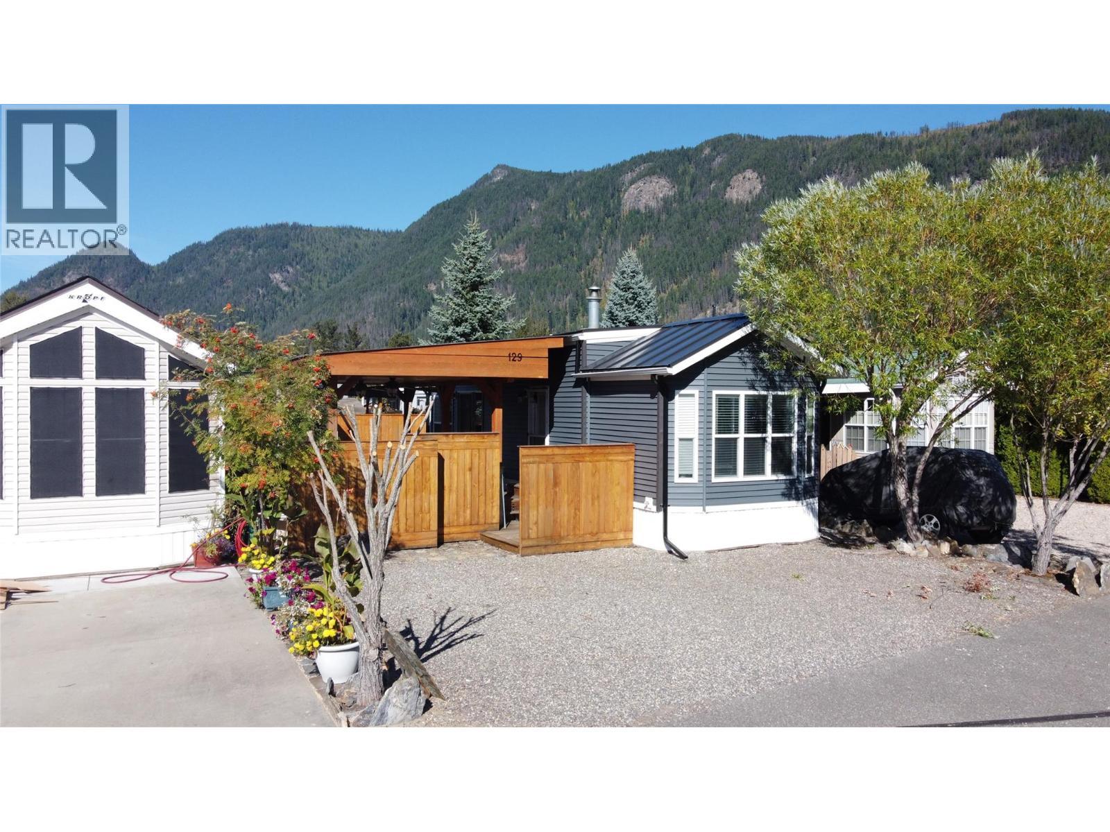 1383 Silver Sands Road Unit# 129, Sicamous, BC