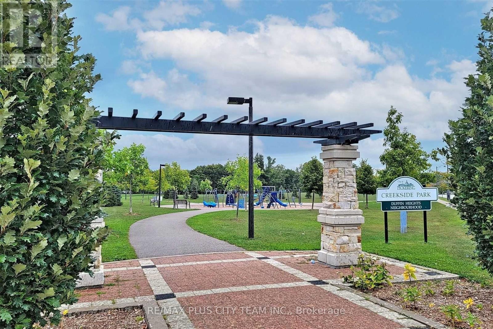 511 - 2635 William Jackson Drive, Pickering, ON - Outdoor With View