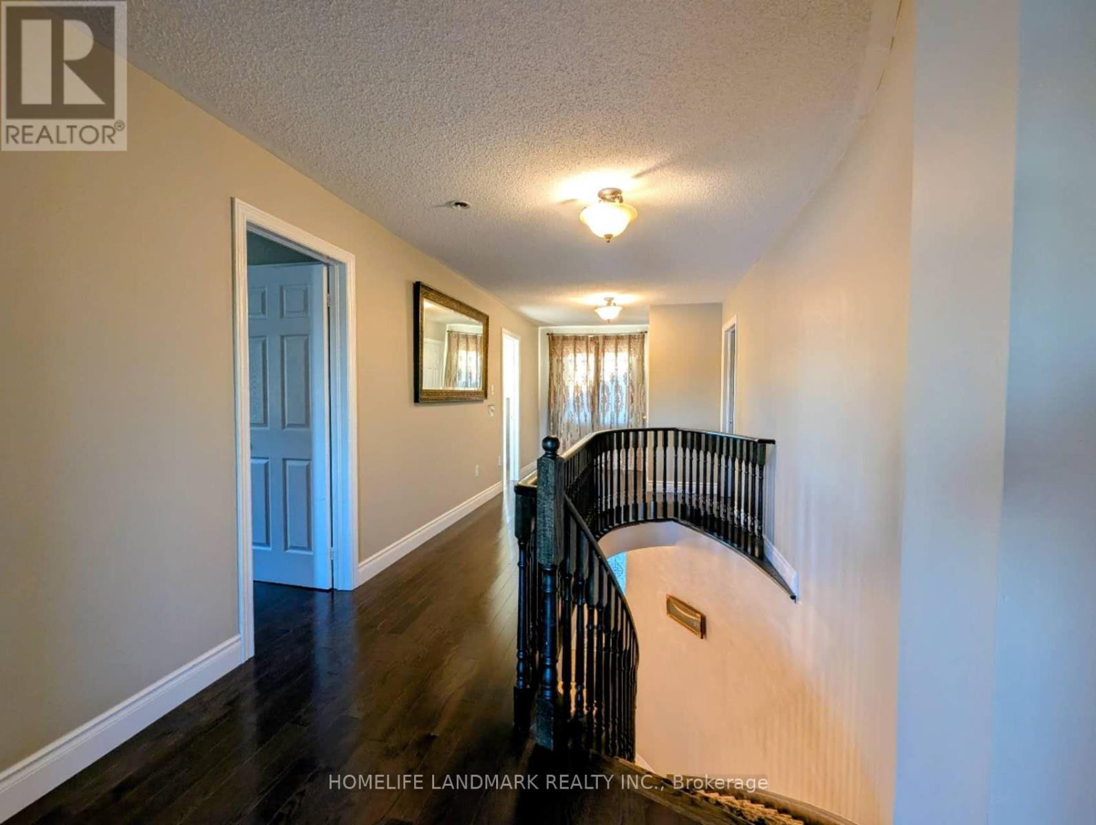 75 Pointon Street, Aurora, ON - Indoor Photo Showing Other Room