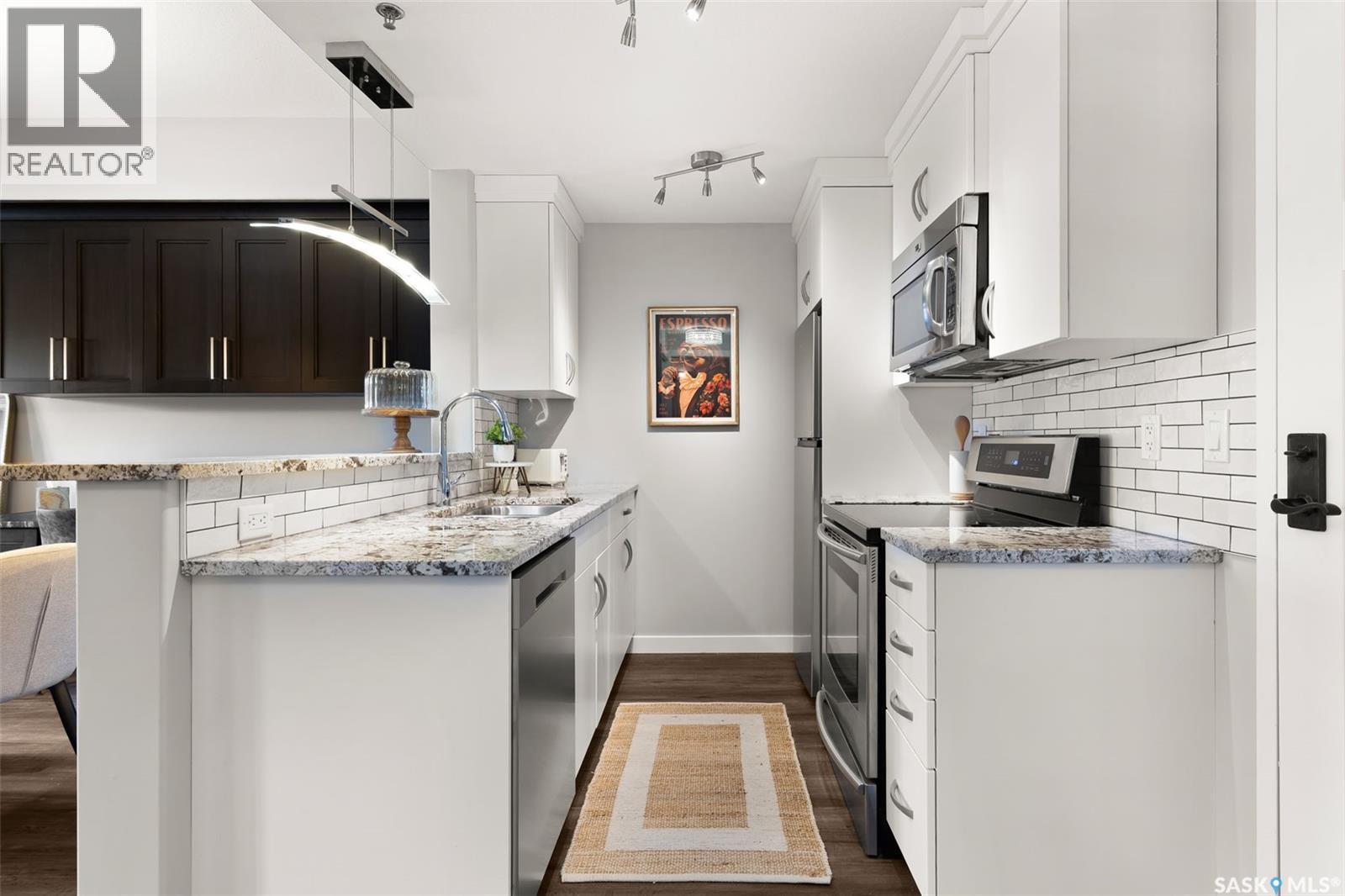 111 1220 Blackfoot Drive, Regina, SK - Indoor Photo Showing Kitchen