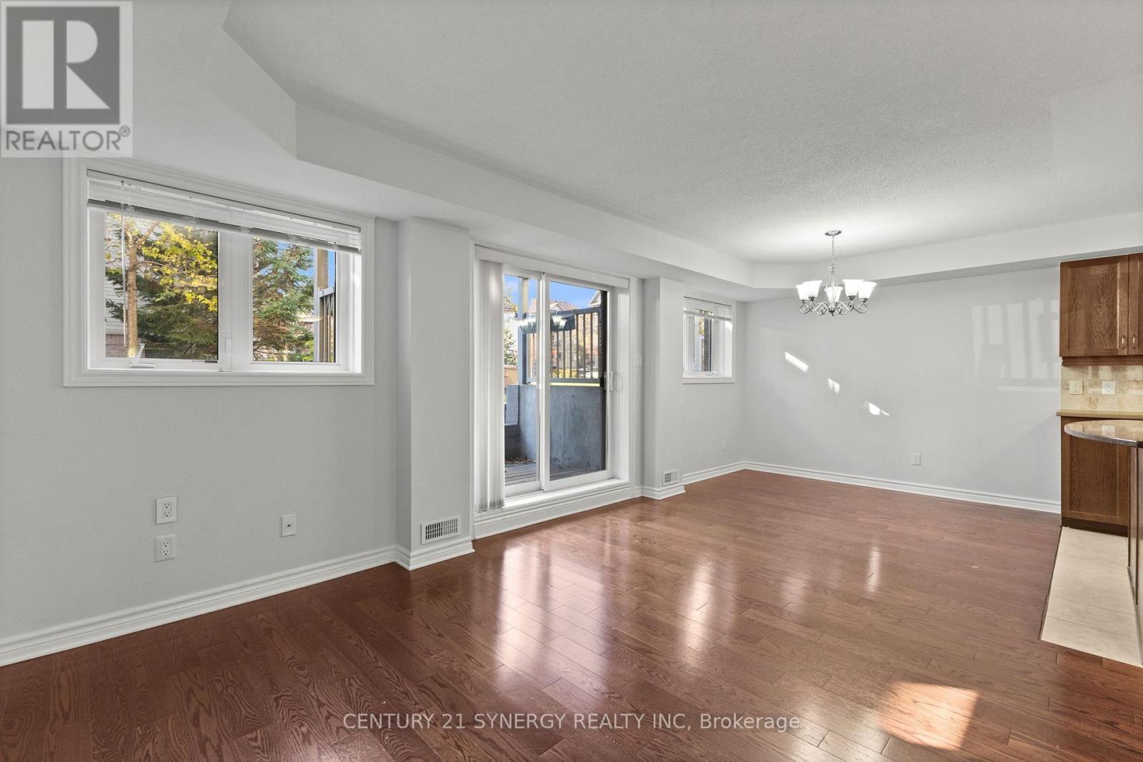 2 - 38 Barnstone Drive, Ottawa, ON - Indoor Photo Showing Other Room