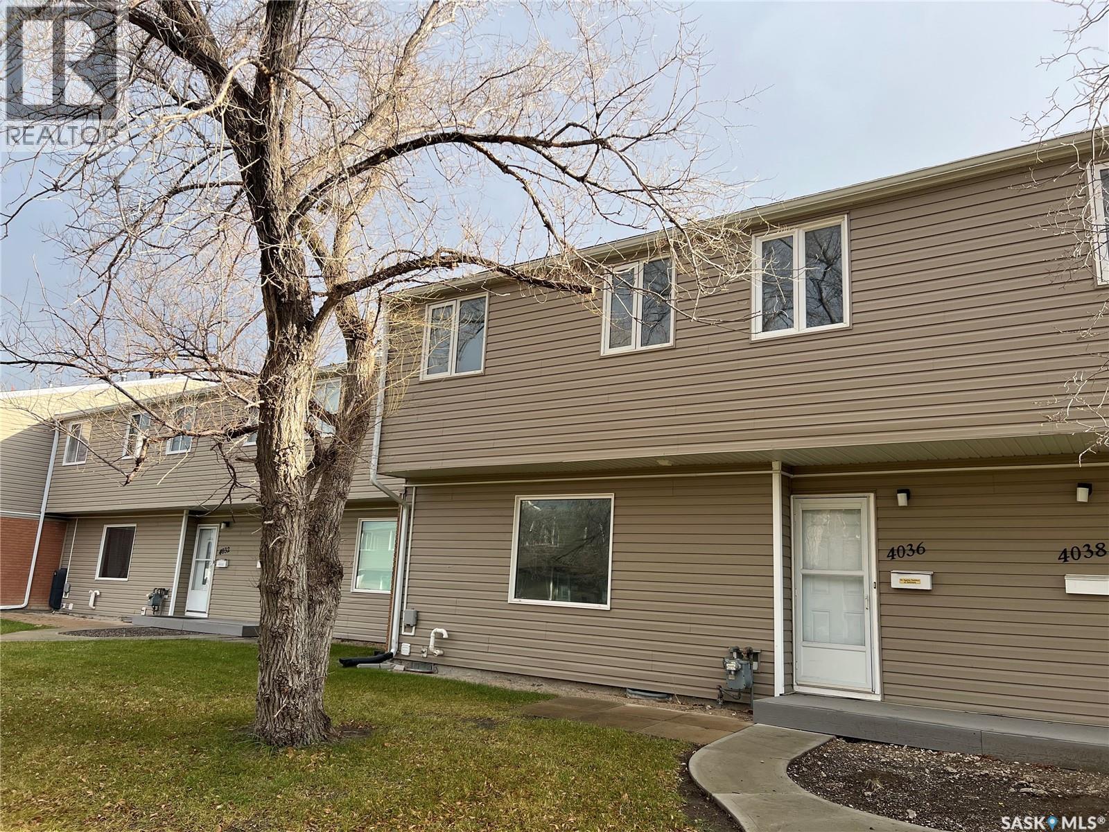 4036 Castle Road, Regina, SK - Outdoor