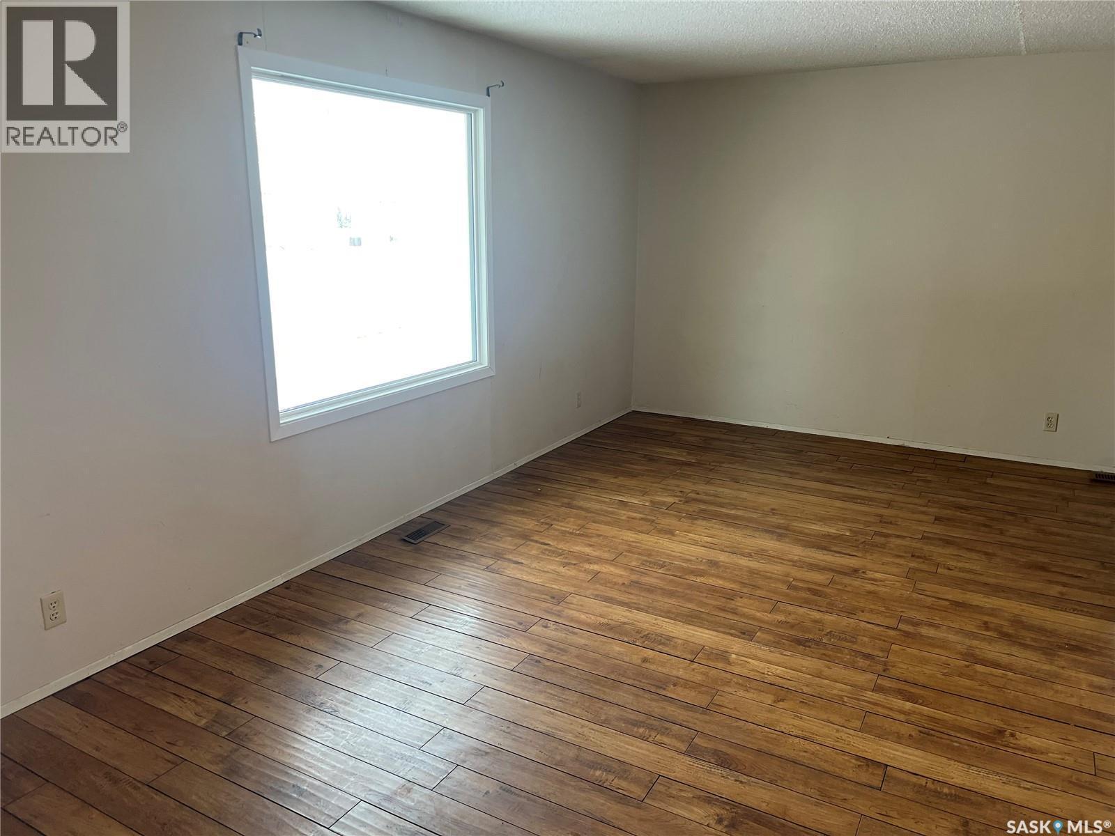 4036 Castle Road, Regina, SK - Indoor Photo Showing Other Room