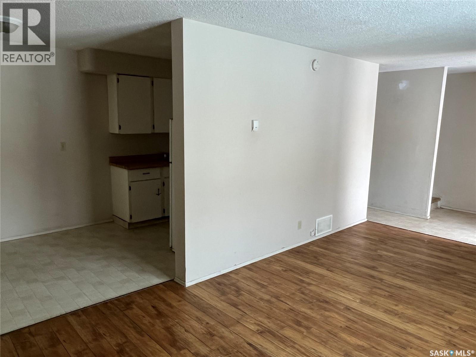 4036 Castle Road, Regina, SK - Indoor Photo Showing Other Room