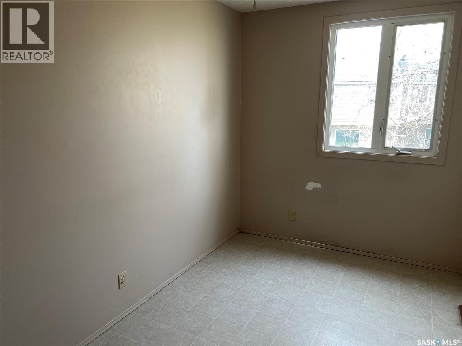 4036 Castle Road, Regina, SK - Indoor Photo Showing Other Room