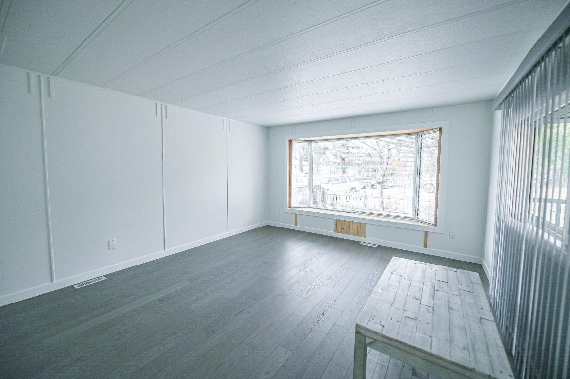 4982 Spruce Avenue, Canal Flats, BC