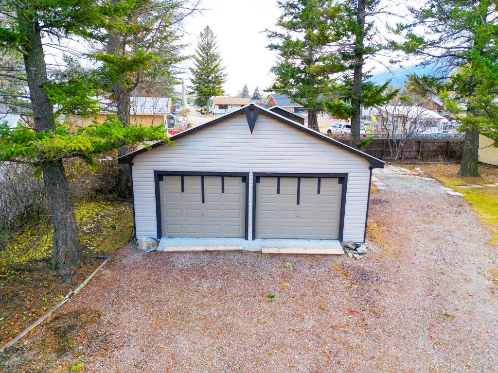 4982 Spruce Avenue, Canal Flats, BC