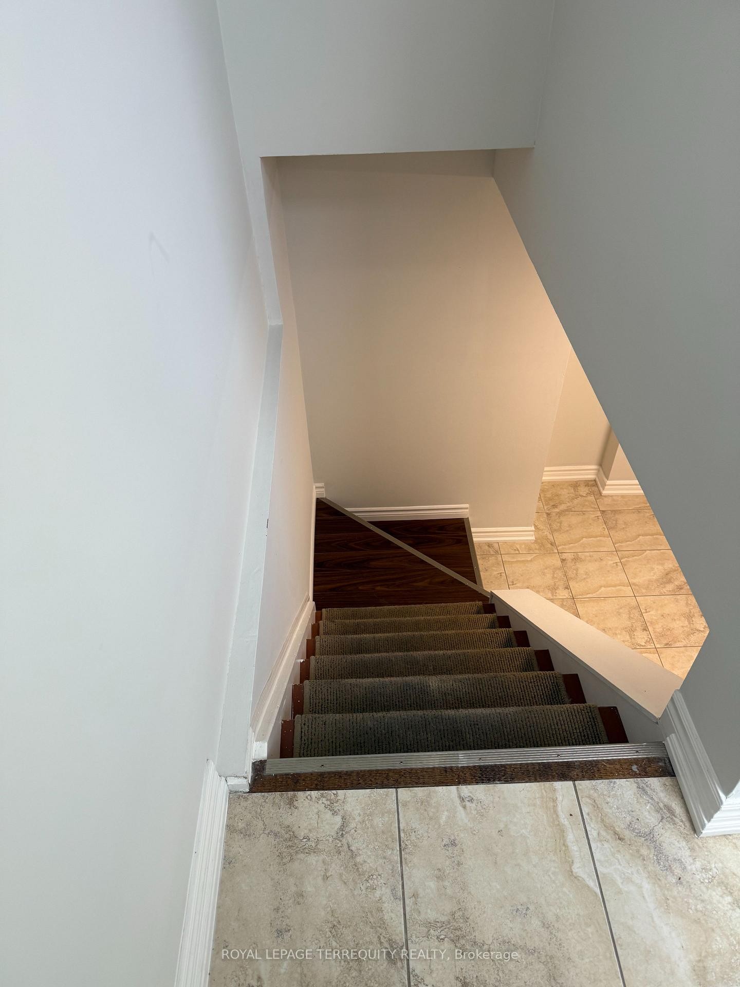 Bsmt-311 Dovedale Drive, Whitby, ON