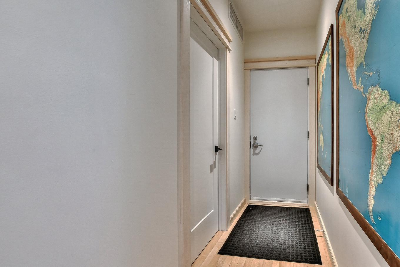 Corridor - 2466 Rue St-Adolphe, Val-David, QC - Indoor Photo Showing Other Room