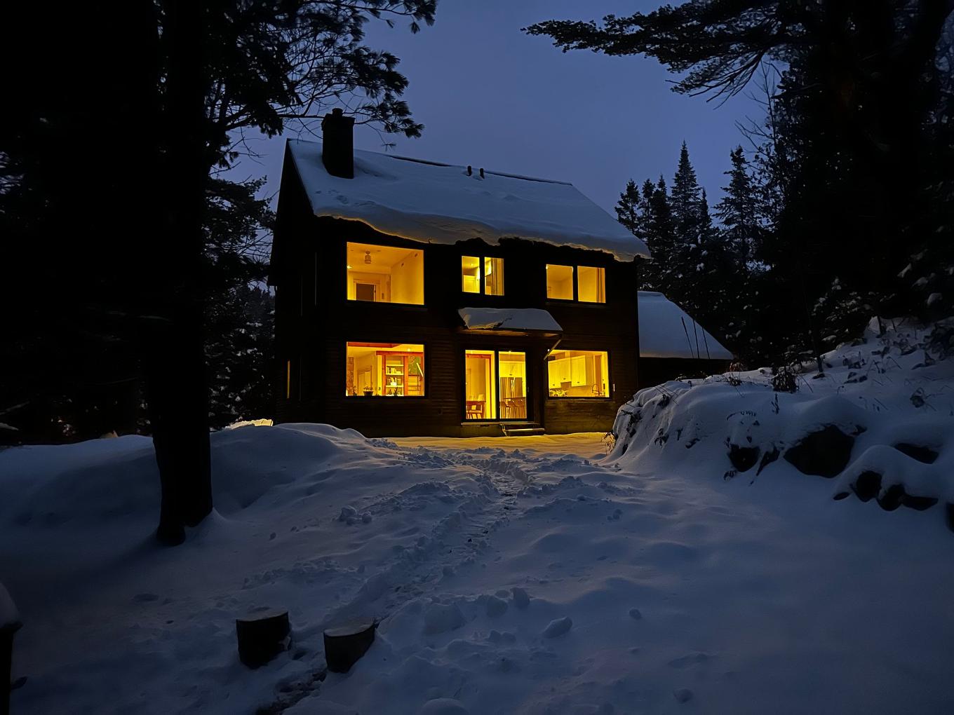 Face arrière - 2466 Rue St-Adolphe, Val-David, QC - Outdoor