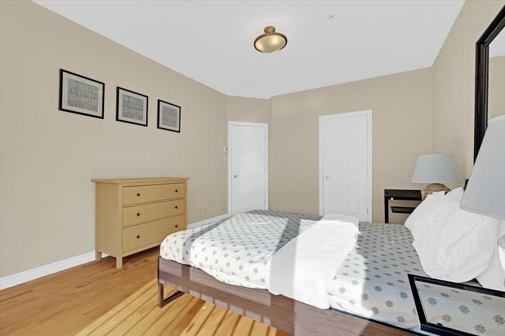 Chambre à coucher principale - 201-320 Rue Sherbrooke O., Montréal (Ville-Marie), QC - Indoor Photo Showing Bedroom