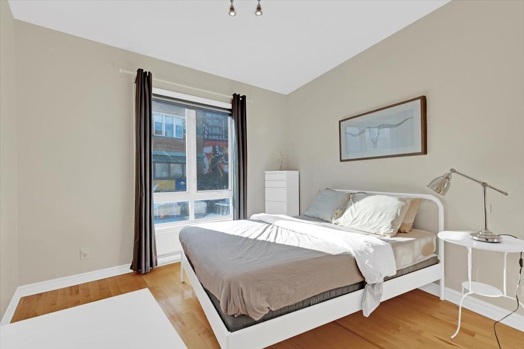 Chambre à coucher - 201-320 Rue Sherbrooke O., Montréal (Ville-Marie), QC - Indoor Photo Showing Bedroom