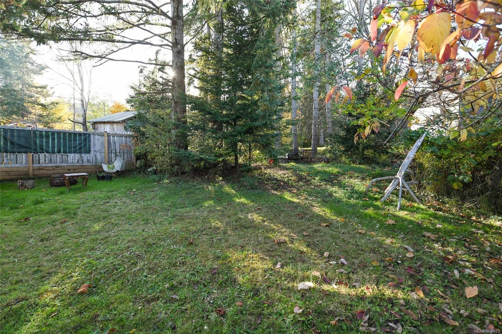 5557 Horne St, Union Bay, BC