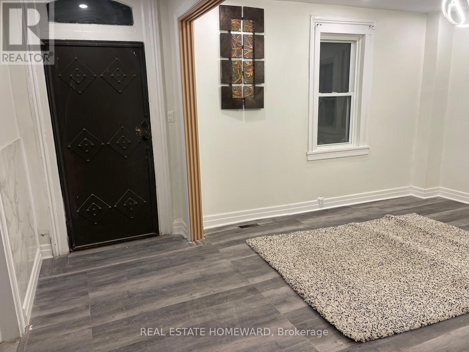 76 Fairview Drive, Brantford, ON - With Exterior