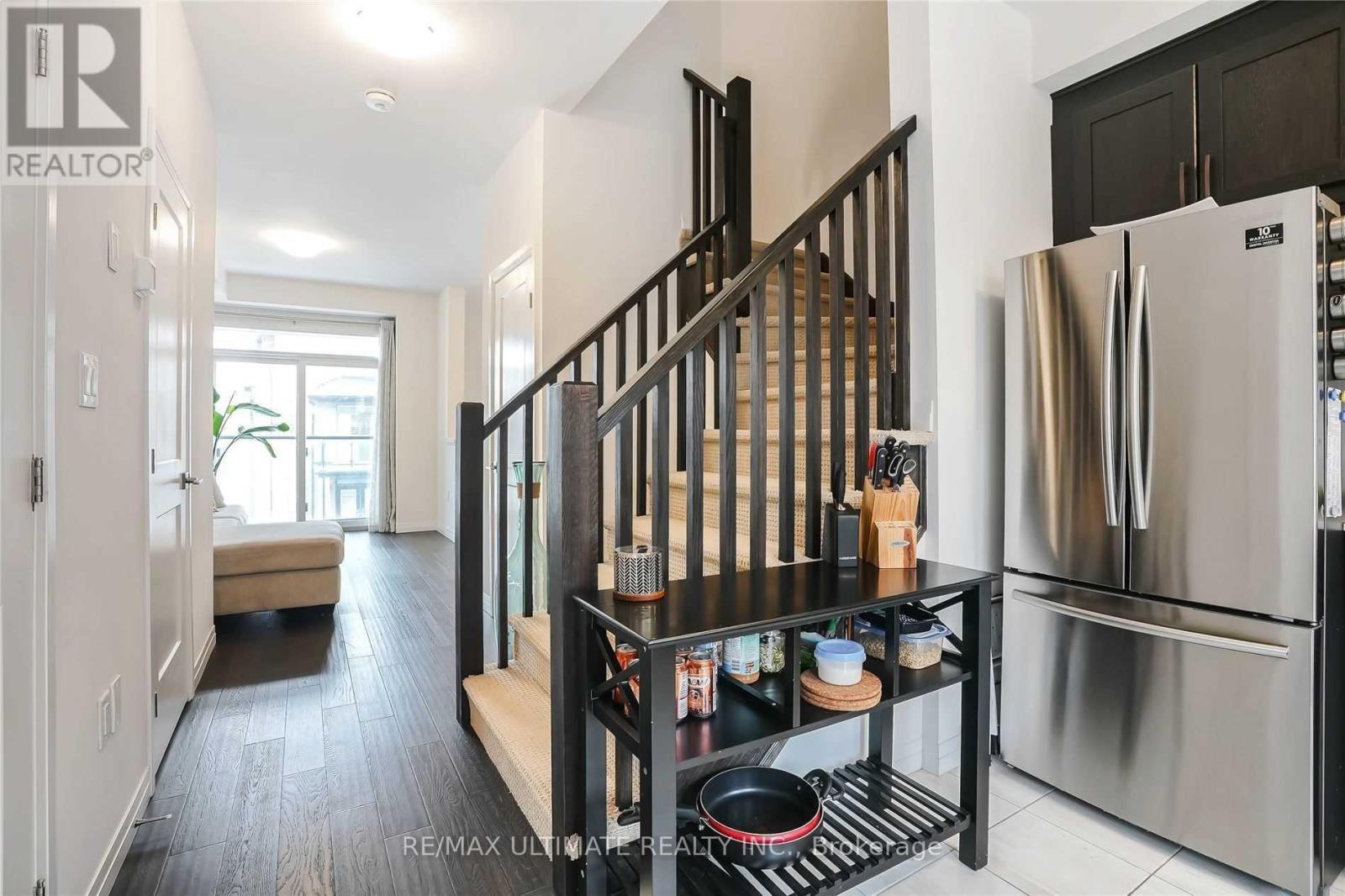 290 - 30 Times Square Boulevard, Hamilton, ON - Indoor Photo Showing Other Room