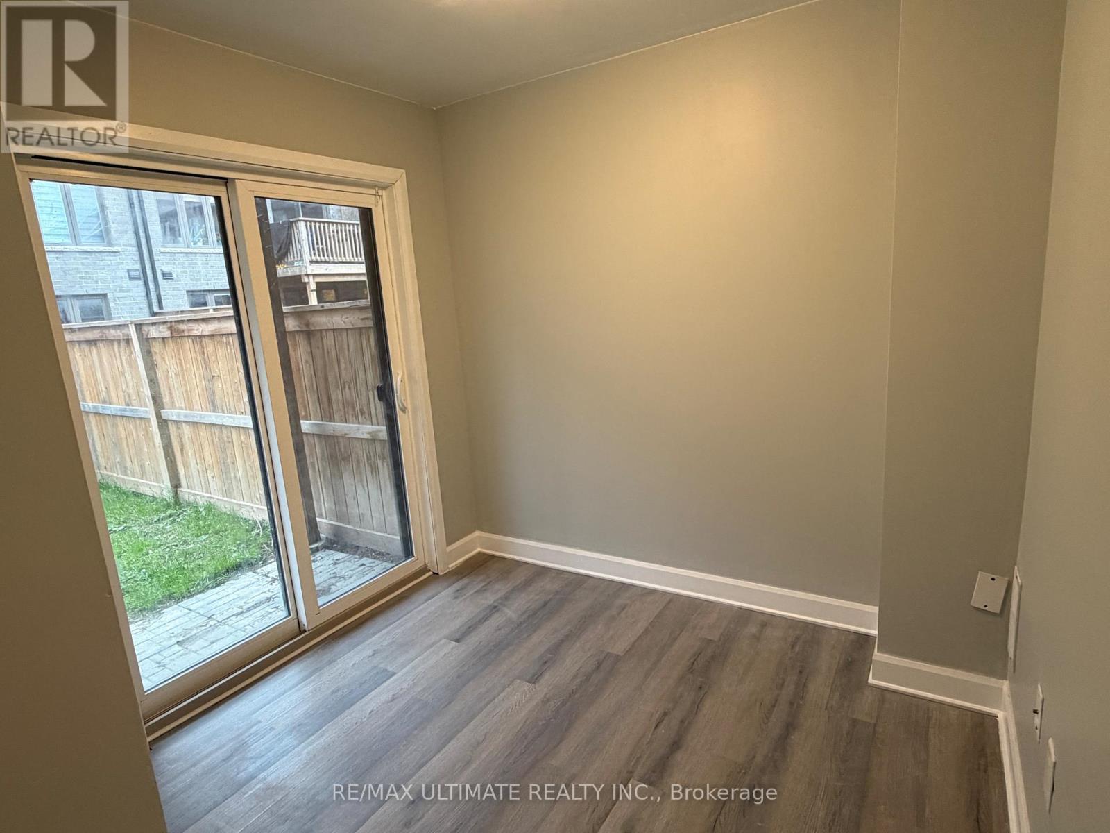 290 - 30 Times Square Boulevard, Hamilton, ON - Indoor Photo Showing Other Room