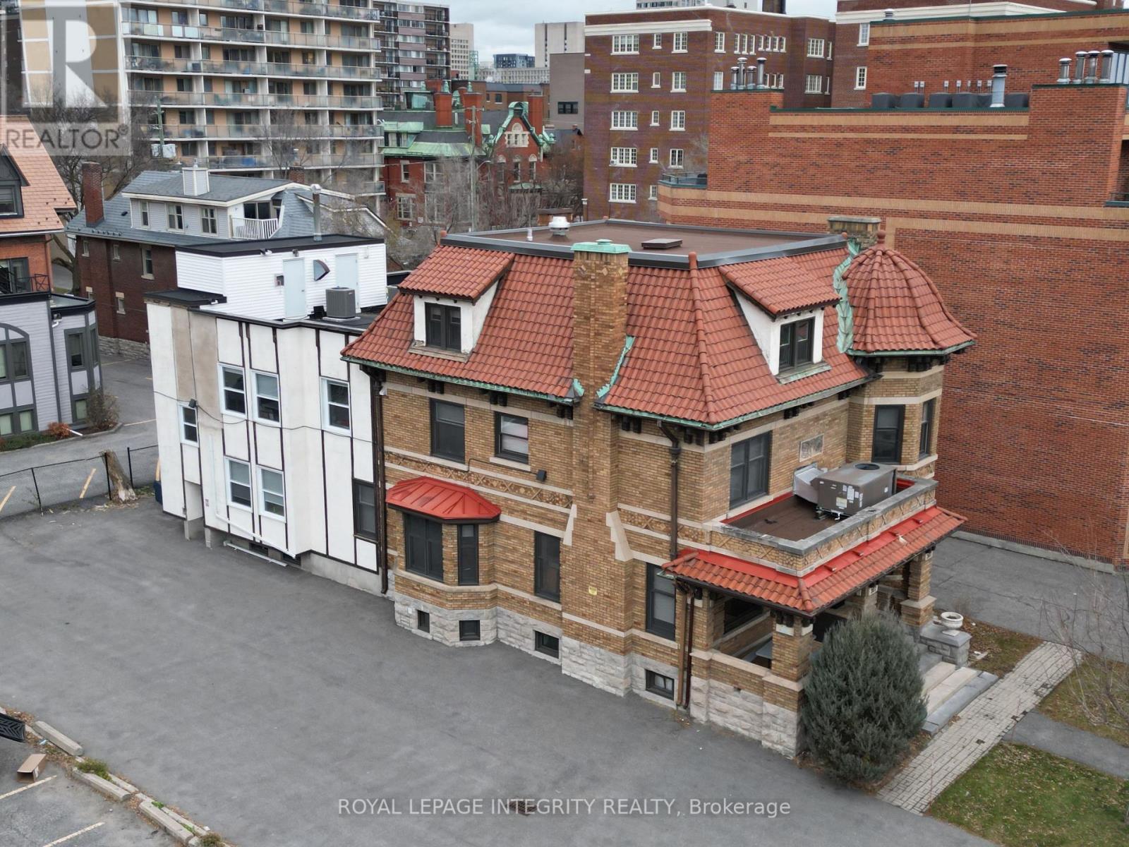 307 Gilmour Street, Ottawa, ON