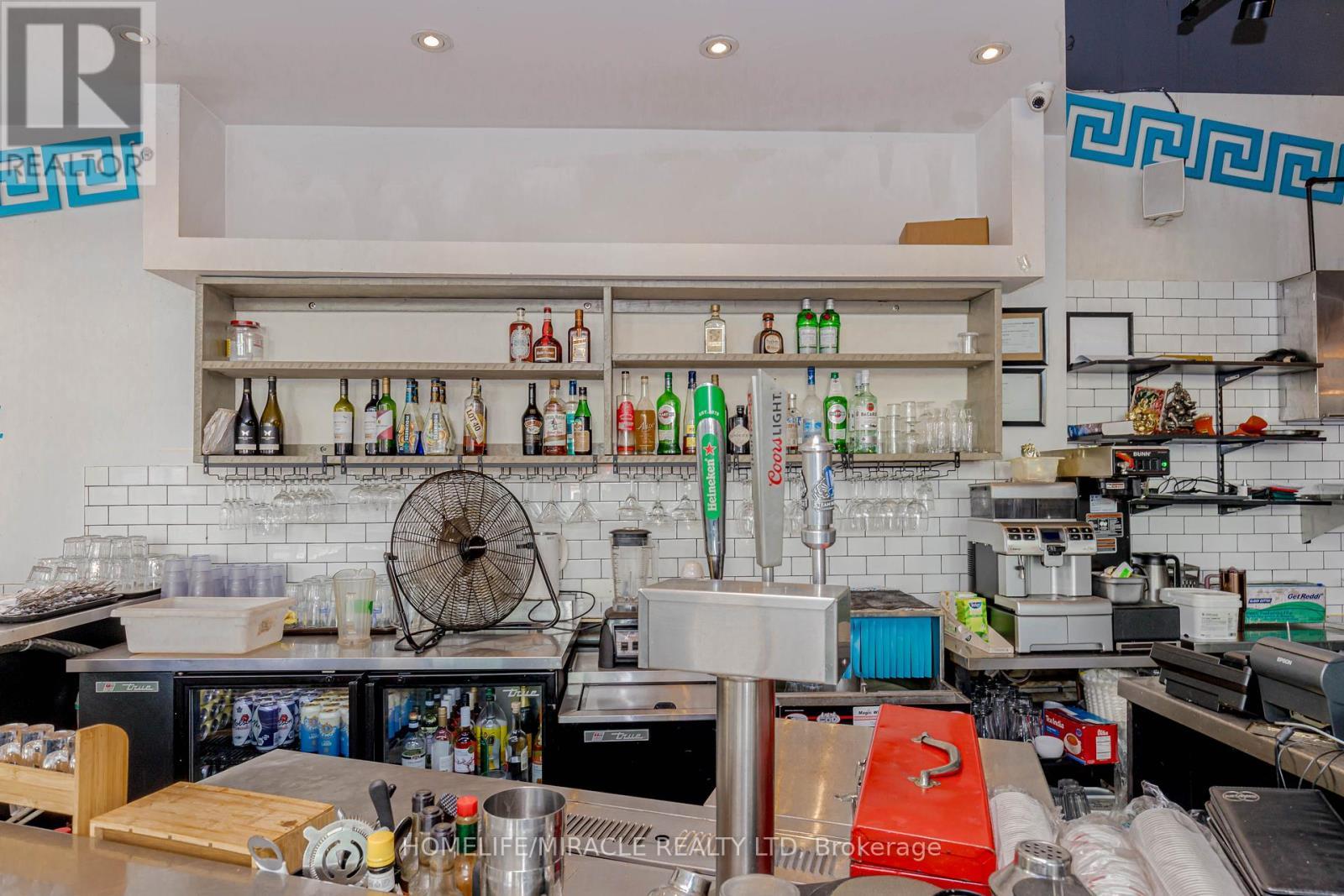 333 Bremner Boulevard, Toronto, ON