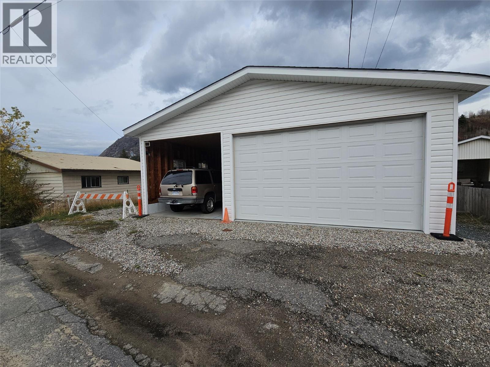 420 3Rd Avenue, Rivervale, BC - Outdoor