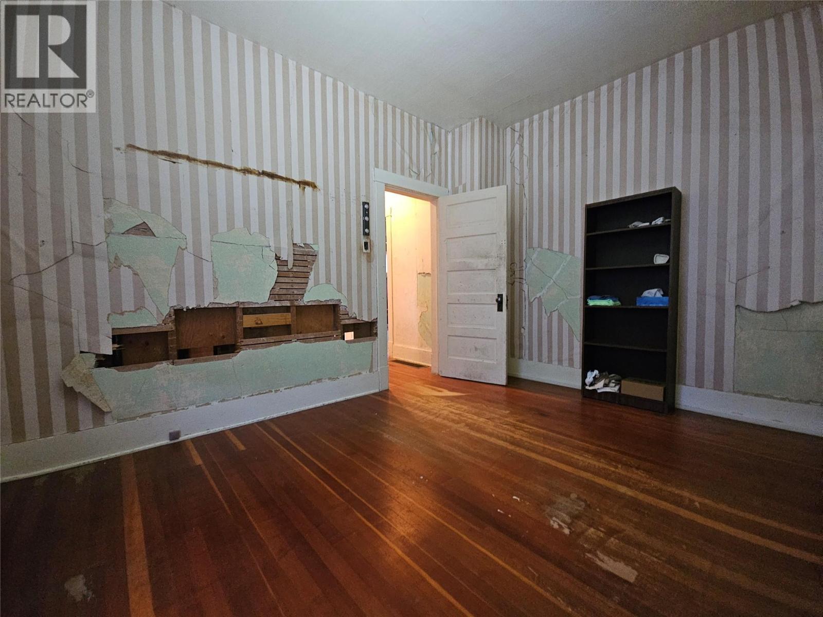 420 3Rd Avenue, Rivervale, BC - Indoor Photo Showing Other Room