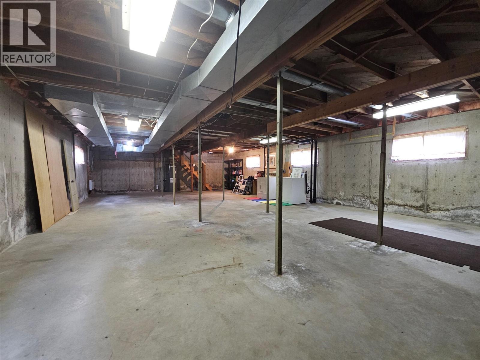 420 3Rd Avenue, Rivervale, BC - Indoor Photo Showing Basement