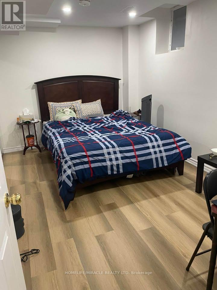 169 Fandango Drive, Brampton, ON - Indoor Photo Showing Bedroom