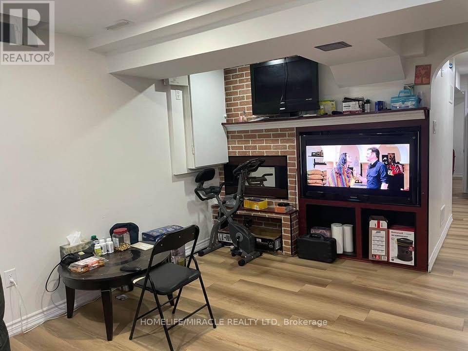 169 Fandango Drive, Brampton, ON - Indoor