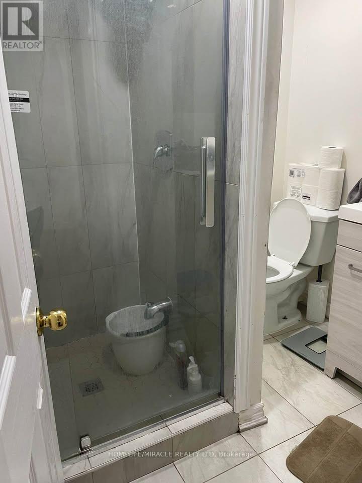 169 Fandango Drive, Brampton, ON - Indoor Photo Showing Bathroom
