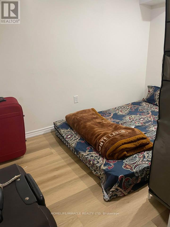 169 Fandango Drive, Brampton, ON - Indoor Photo Showing Bedroom