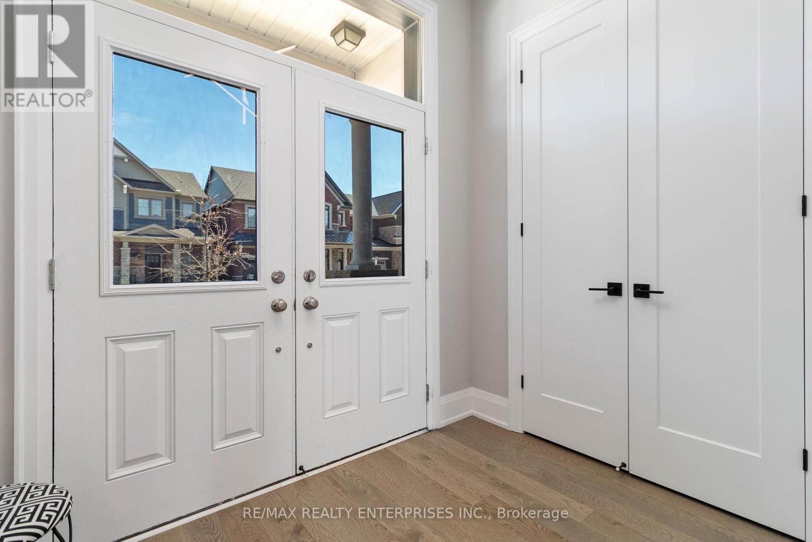 1437 Lakeport Crescent, Oakville, ON - Indoor Photo Showing Other Room