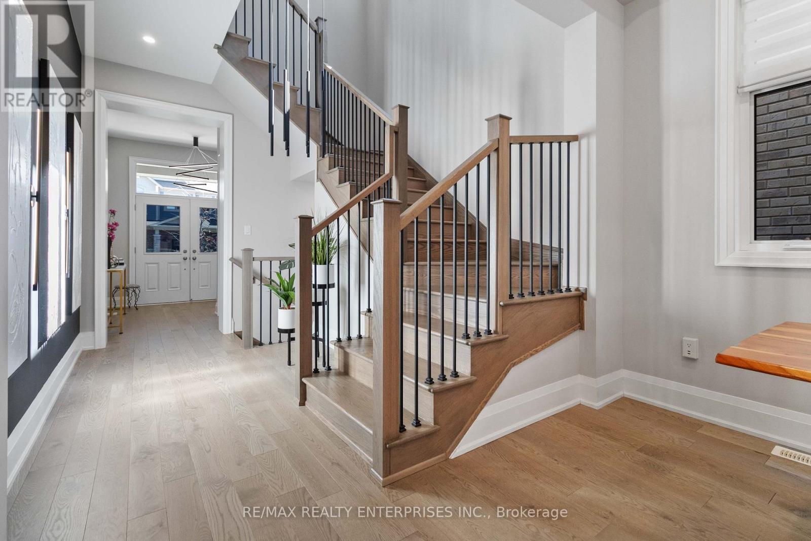 1437 Lakeport Crescent, Oakville, ON - Indoor Photo Showing Other Room