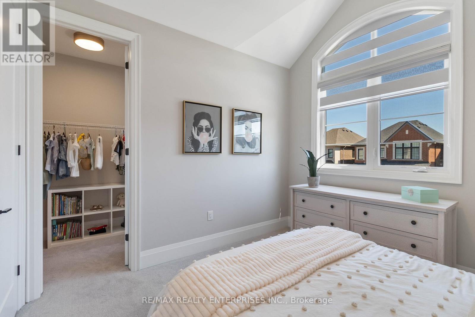 1437 Lakeport Crescent, Oakville, ON - Indoor Photo Showing Bedroom