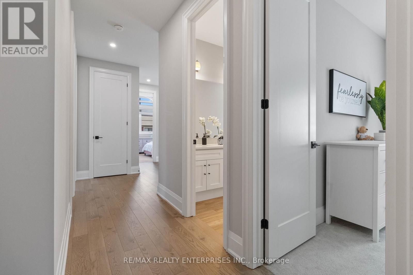 1437 Lakeport Crescent, Oakville, ON - Indoor Photo Showing Other Room